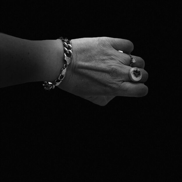 Melanie-Sherman-Ceramics-Jewelry-Vanda-Customer-shot