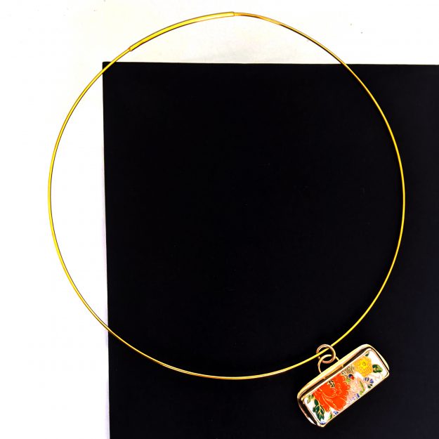 Melanie-SHERMAN-Vintage-Japanese-Flower-Porcelain-Pendant-Necklace-02